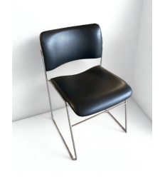 Konferencestol Howe sort med krom stel