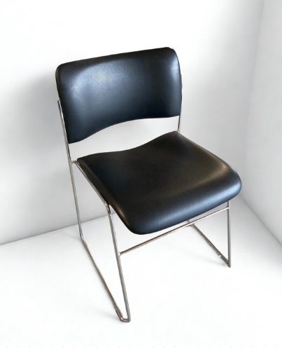 Konferencestol Howe sort med krom stel