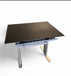 Hæve- sænkebord 120 x 90 sort laminat